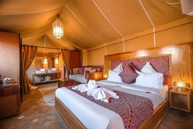 Junior Süit, 1 En Büyük (King) Boy Yatak, Sigara İçilmez, Avlu Manzaralı (Gaya)