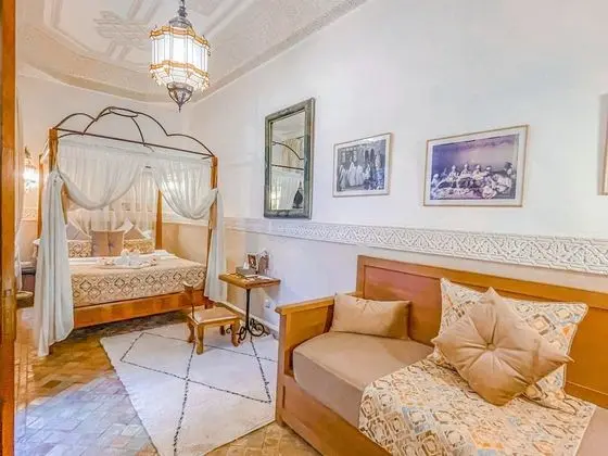 Junior Süit, 1 En Büyük (King) Boy Yatak, Sigara İçilmez, Avlu Manzaralı (Gaya)