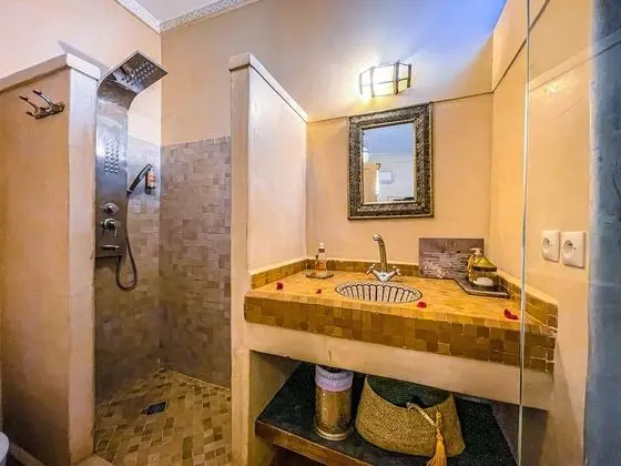 Junior Süit, 1 En Büyük (King) Boy Yatak, Sigara İçilmez, Avlu Manzaralı (Gaya)