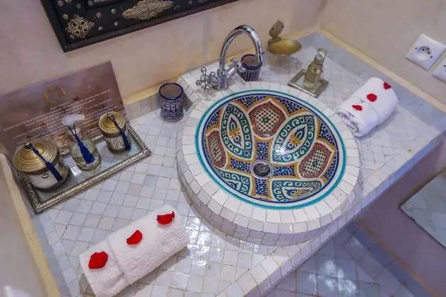 Standard Tek Büyük Yataklı Oda, 1 Çift Kişilik Yatak, Sigara İçilmez, Avlu Manzaralı (Badis)