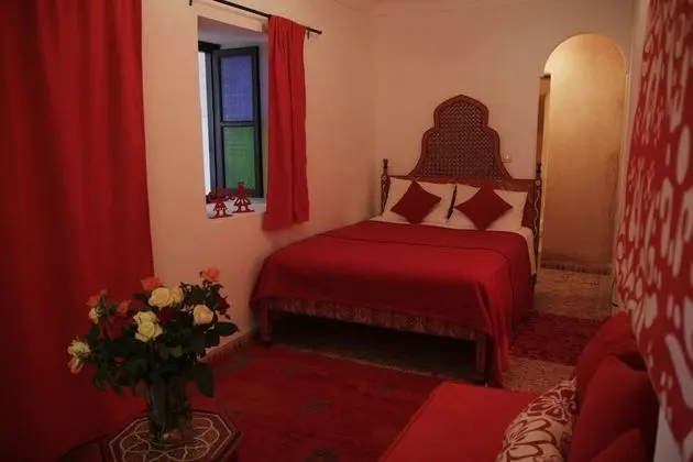 Comfort Tek Büyük Yataklı Oda (Coquelicot)