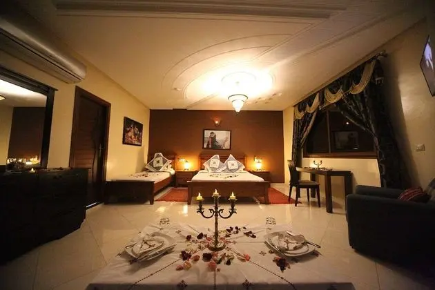 Luxury Süit, 1 En Büyük (King) Boy Yatak, Sigara İçilebilir, Bahçe Manzaralı