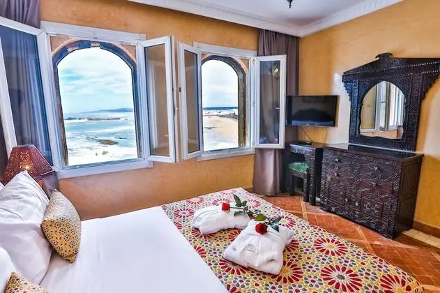 Tek Büyük Yataklı Oda, Deniz Manzaralı