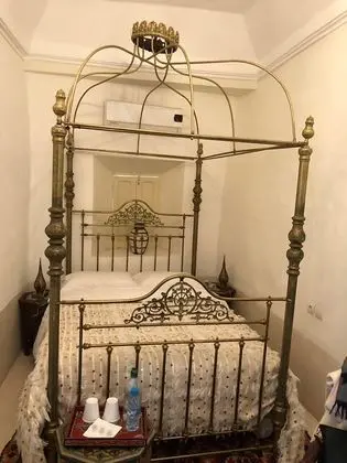 Tek Büyük Yataklı Oda