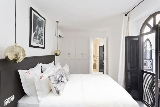 Junior Süit (Hematite)