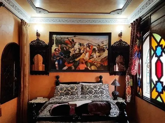 Luxury Tek Büyük Yataklı Oda