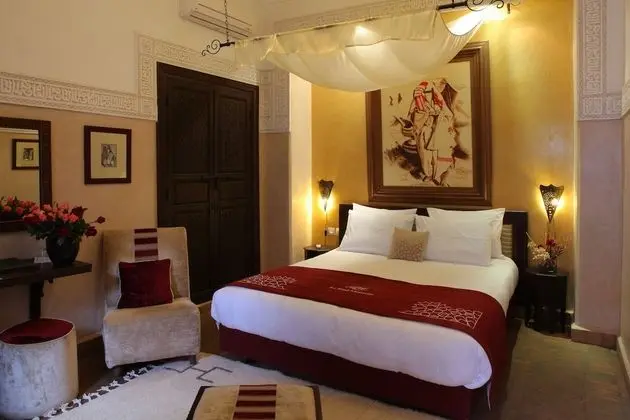 Standard Tek Büyük Yataklı Oda