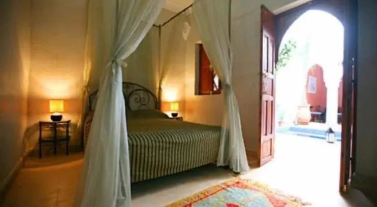 Standard Tek Büyük Yataklı Oda, Zemin Kat (Touareg)