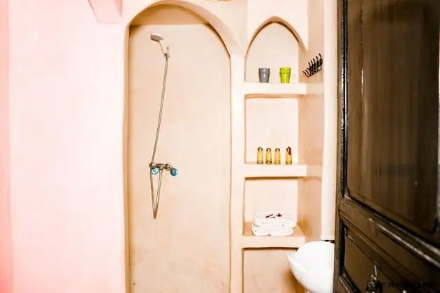 Standard Oda, Avlu Manzaralı