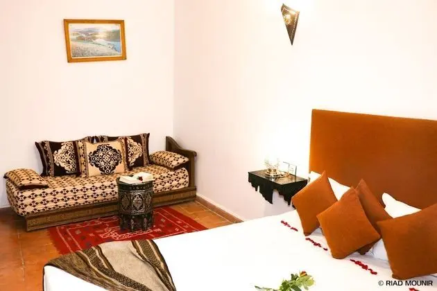 Standard Oda, Avlu Manzaralı