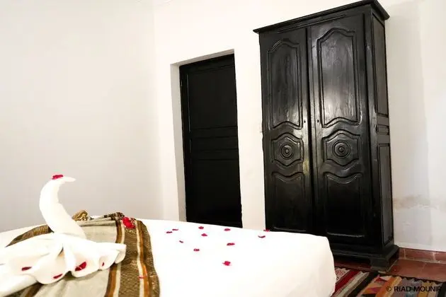 Standard Oda, Avlu Manzaralı
