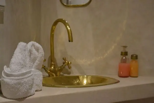 Standard Oda, 1 Büyük (Queen) Boy Yatak