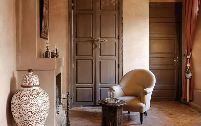 Junior Süit (Renard Des Sables )