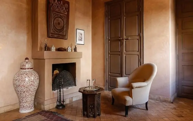 Junior Süit (Renard Des Sables )