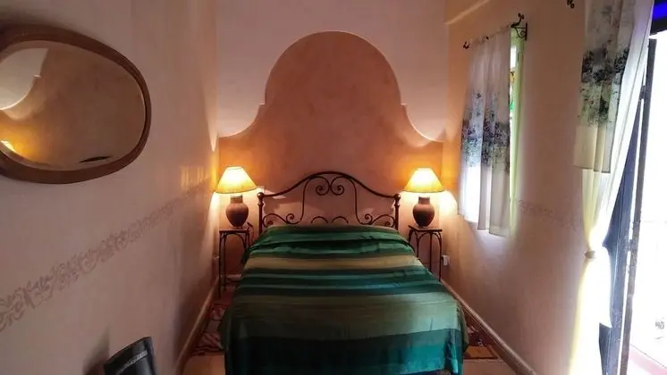 Tek Büyük Yataklı Oda