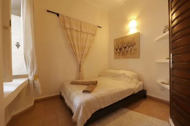 Tek Büyük Yataklı Oda