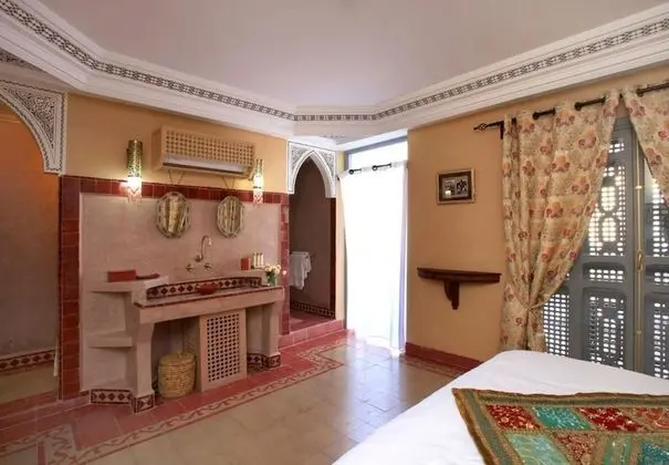 Deluxe Tek Büyük veya İki Ayrı Yataklı Oda