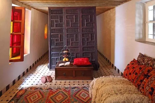 Ev, Birden Çok Yatak, Sigara İçilmez, Avlu Manzaralı