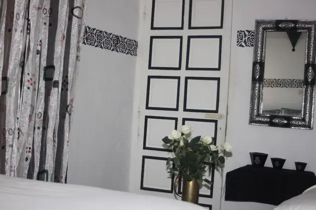 Traditional Tek Büyük Yataklı Oda, Engellilere Uygun, Özel Banyo