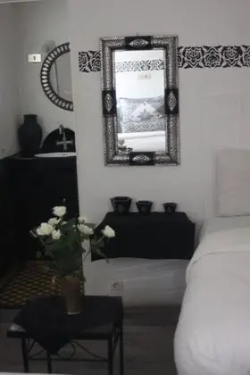 Traditional Tek Büyük Yataklı Oda, Engellilere Uygun, Özel Banyo