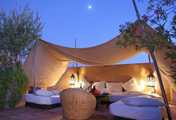 Le Riad O2