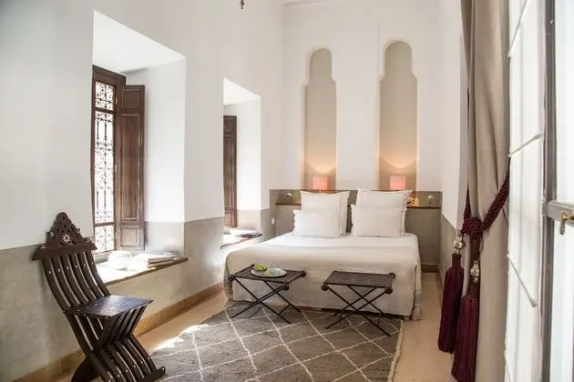 Deluxe Tek Büyük Yataklı Oda (Falak Côté BELDI)