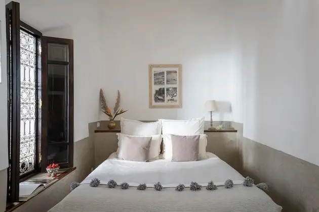 Superior Tek Büyük Yataklı Oda (Malak Côté BELDI)