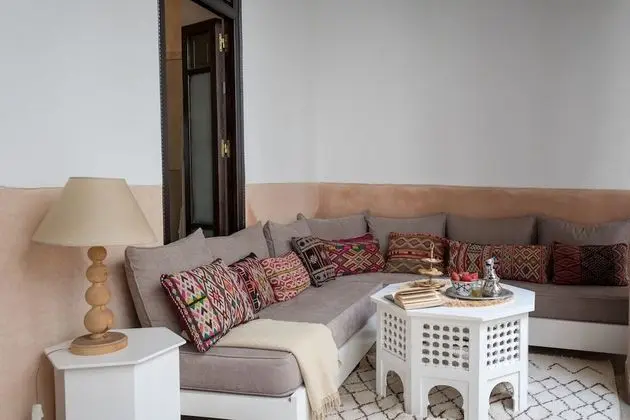 Superior Tek Büyük Yataklı Oda (Malak Côté BELDI)