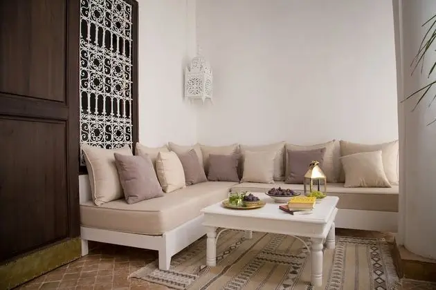 Superior Tek Büyük Yataklı Oda (Malak Côté BELDI)