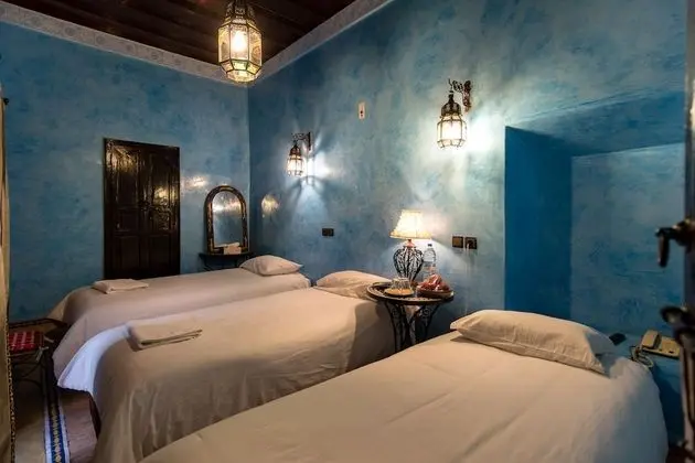 Basic Üç Kişilik Oda, 1 Yatak Odası, Avlu Manzaralı