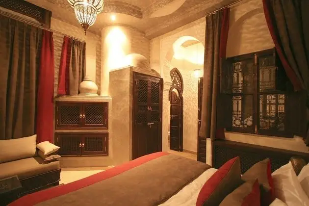 Junior Süit (Alnaïr)