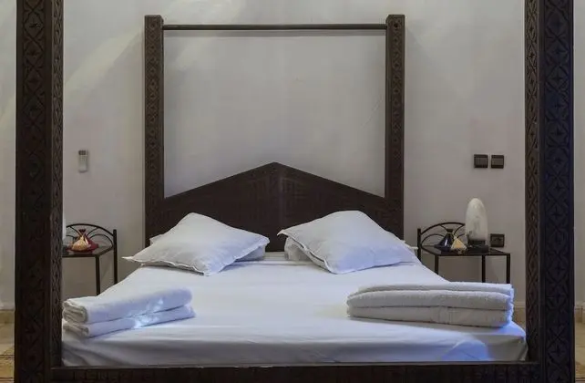 Tek Büyük Yataklı Oda