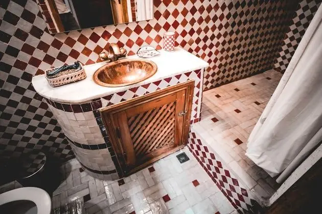 Tek Büyük veya İki Ayrı Yataklı Oda