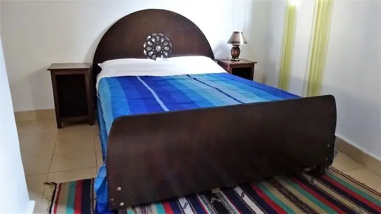 Comfort Tek Büyük Yataklı Oda, Avlu Manzaralı