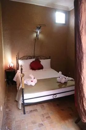 Classic Tek Büyük Yataklı Oda, 1 Çift Kişilik Yatak, Havuz Manzaralı