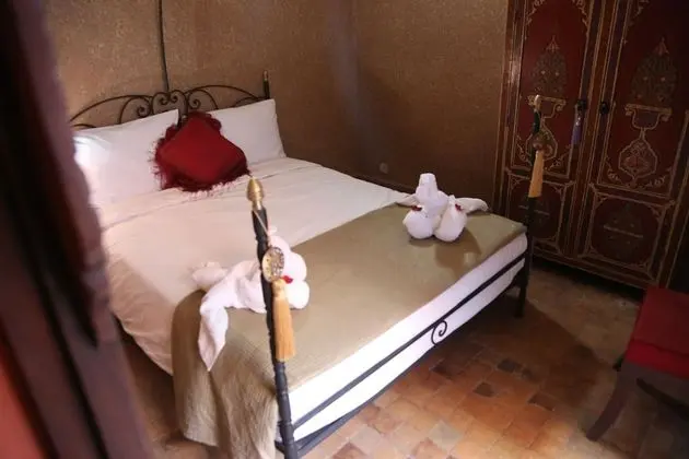 Classic Tek Büyük Yataklı Oda, 1 Çift Kişilik Yatak, Havuz Manzaralı