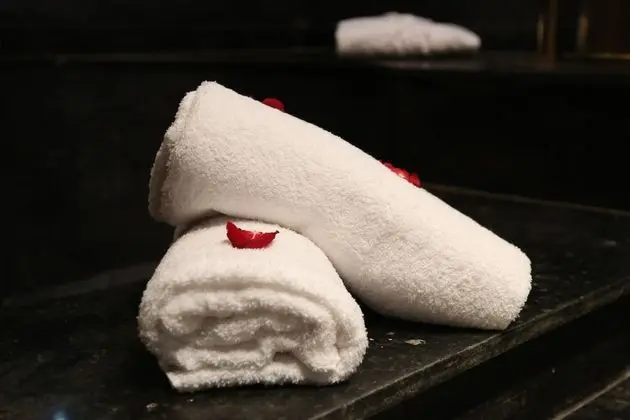 Classic Tek Büyük Yataklı Oda, 1 Çift Kişilik Yatak, Havuz Manzaralı