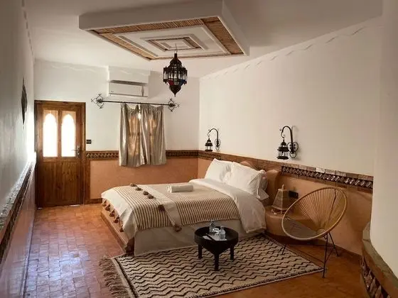 Comfort Tek Büyük veya İki Ayrı Yataklı Oda