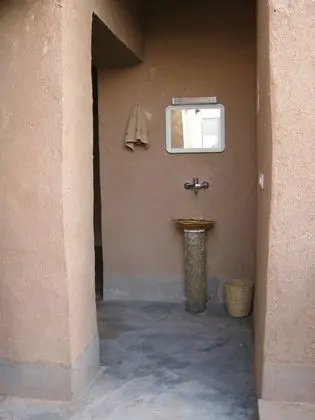 Standard Tek Büyük Yataklı Oda, 1 Çift Kişilik Yatak, Havuz Kullanımı, Bahçe Manzaralı