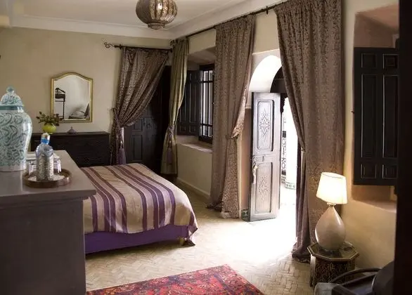 Superior Tek Büyük veya İki Ayrı Yataklı Oda