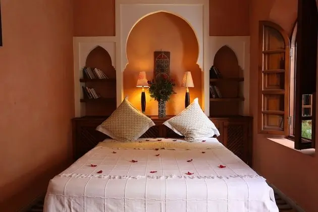 Junior Süit (Bedouine)