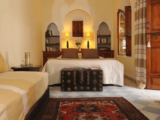 Junior Süit (Bedouine)