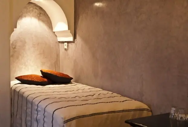 Tek Büyük Yataklı Oda (+ extra bed (Limouni))