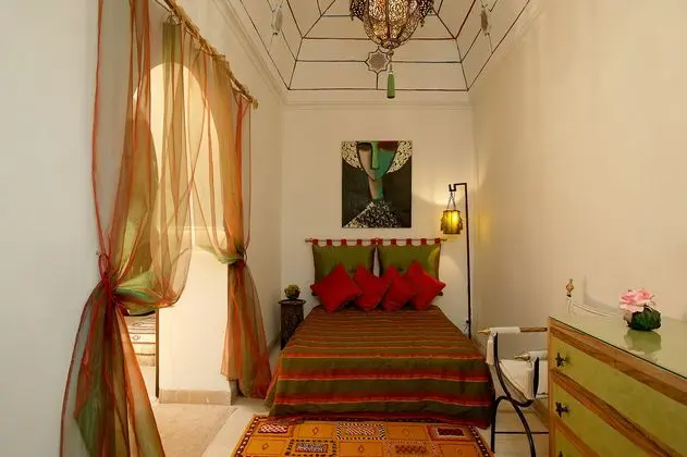 Junior Suit Standard