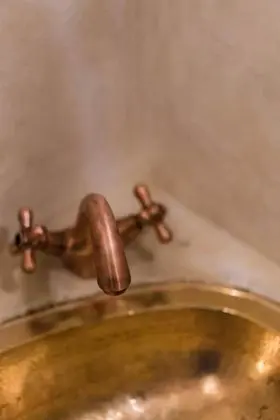 Comfort Tek Büyük Yataklı Oda