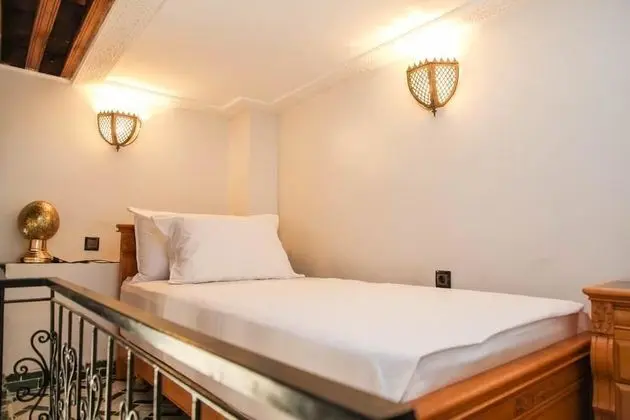 Standard Üç Kişilik Oda