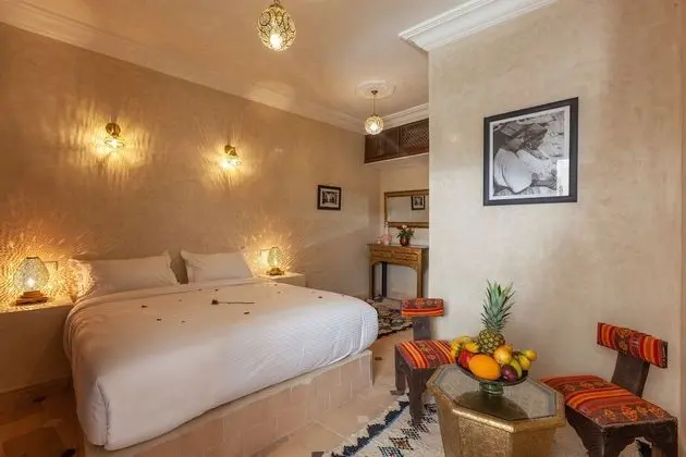 Luxury Tek Büyük Yataklı Oda