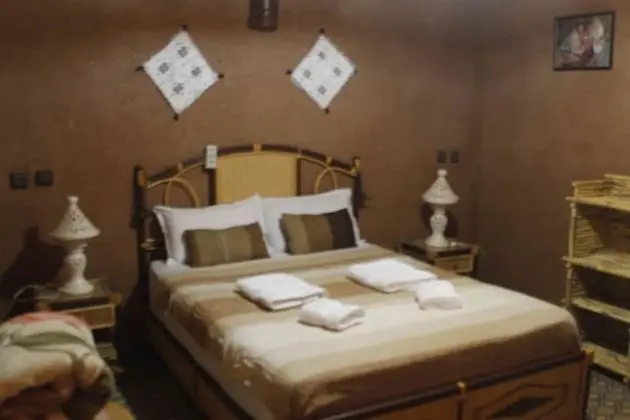 Tek Büyük Yataklı Oda (Aghane)