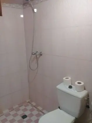 Tek Büyük Yataklı Oda (Aghane)