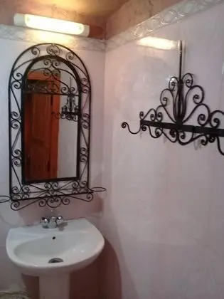 Tek Büyük Yataklı Oda (Aghane)